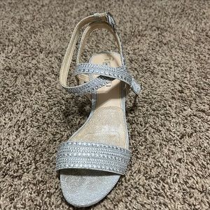 Alex Marie Parlyn-Silver size 5